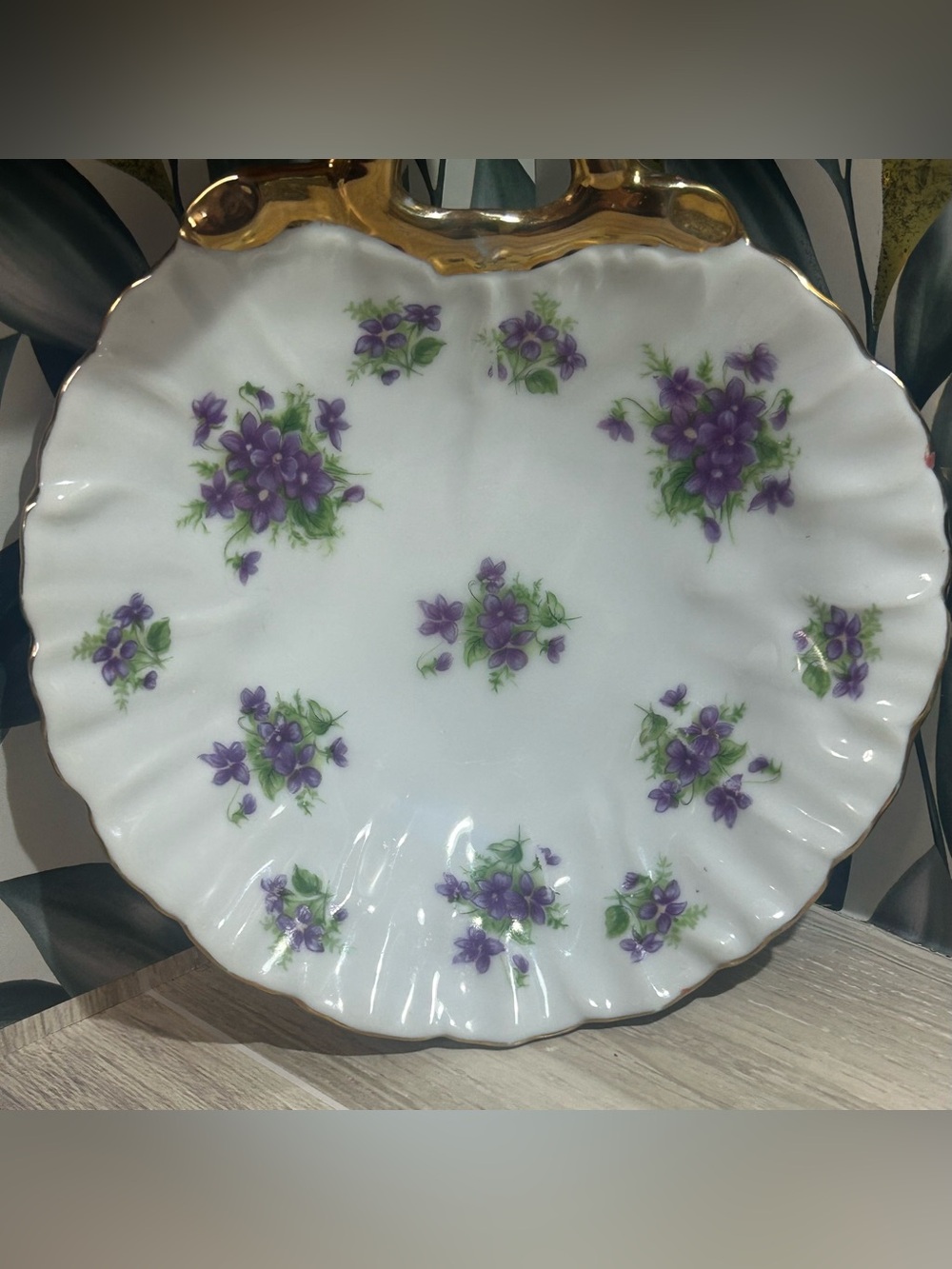Vintage Lefton China "Purple Violets" Shell Trinket Dish - Picture 3 of 7